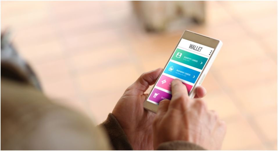 how loyalty programs work with digital wallets