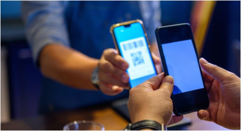 impact of digital wallets on personal finance