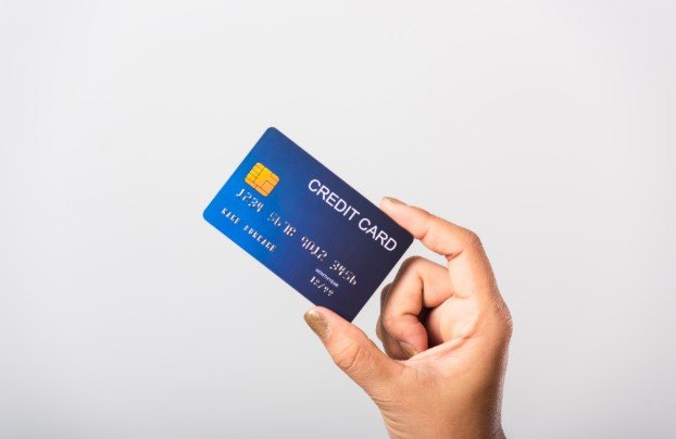 How to Build Credit Fast With a Credit Card
